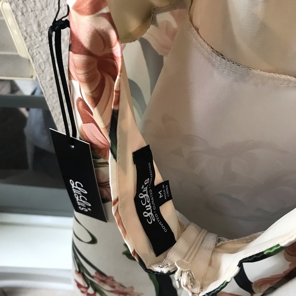 Lulu’s Tropical Floral Halter Dress NWT. Size M - Picture 6 of 6